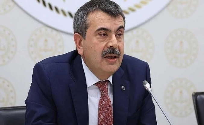 Bakan Tekin: Zorunlu eğitimi kısaltmaya yönelik rapor tamamlandı