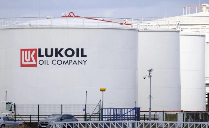 Lukoil, ABD yaptırımları sonrası uluslararası varlıklarını satıyor