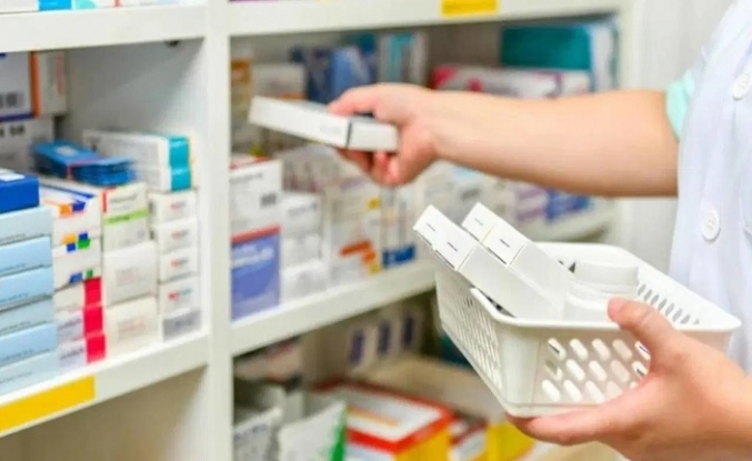Eczanelerde ilaç krizi büyüyor! TEİS'ten acil 'kur revizyonu' çağrısı