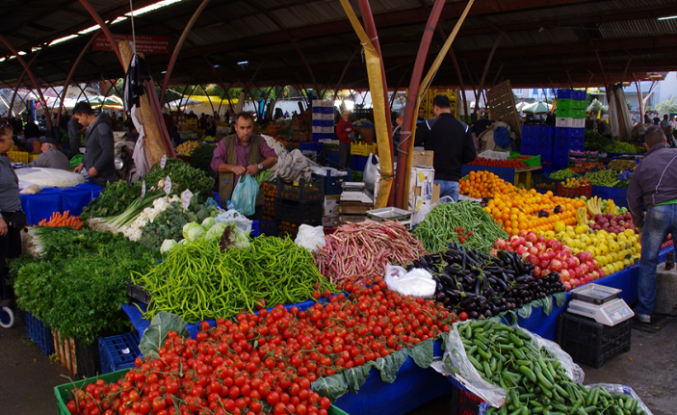 POLITICO anketi: Batı'da seçmen "Ekonomi kötüye gidiyor, siyaset çözüm üretmiyor" diyor