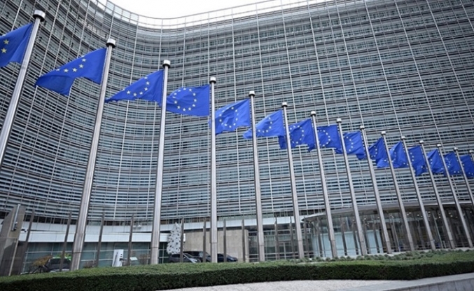 Avrupa Parlamentosu'ndan Ukrayna'ya 90 milyar euro kredi sürecine yeşil ışık