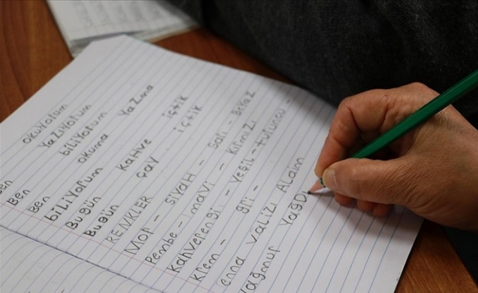 Okuma ve yazma demans riskini yaklaşık yüzde 40 azaltıyor