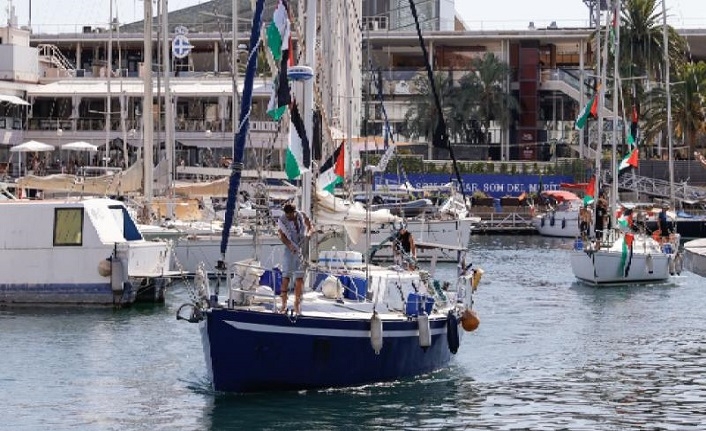 Onlarca tekne İsrail'in ablukasını kırmak ve Filistin ile dayanışma için Akdeniz'de yelken açtı