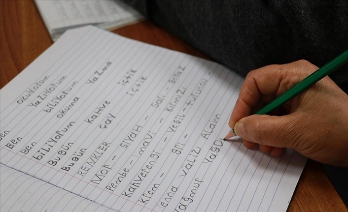 Okuma ve yazma demans riskini yaklaşık yüzde 40 azaltıyor